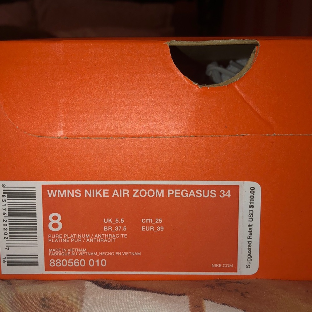Woman’s Nike Air Zoom Pegasus 34